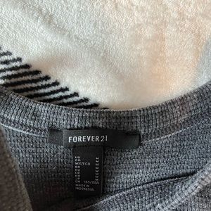 grey, forever 21 tank top, size: M, never worn
